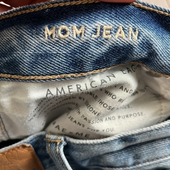 American Eagle Mom Jeans - Picture 7 of 11